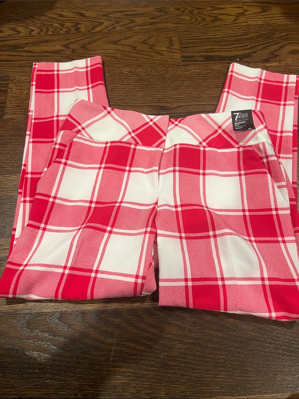 7 For All Mankind Pink Plaid Ankle Pants - Slim Cropped Fit